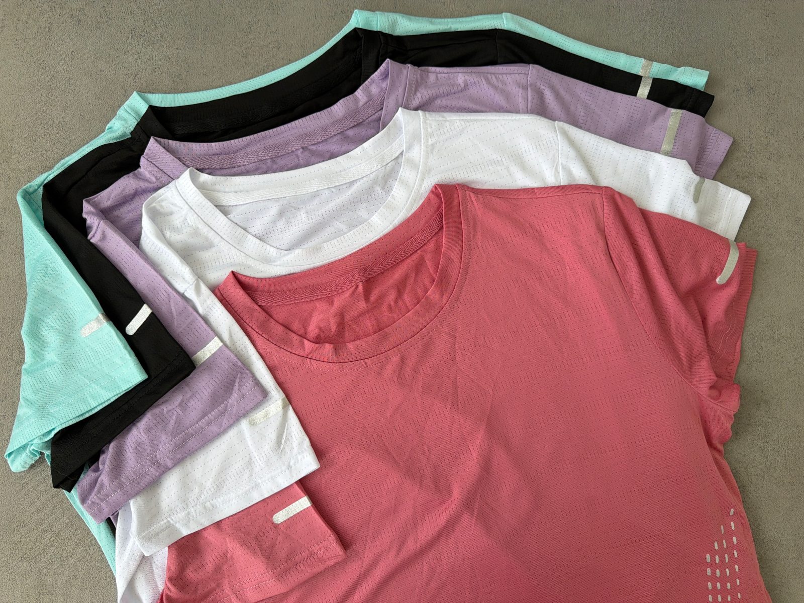 Camiseta deportiva transpirable manga corta